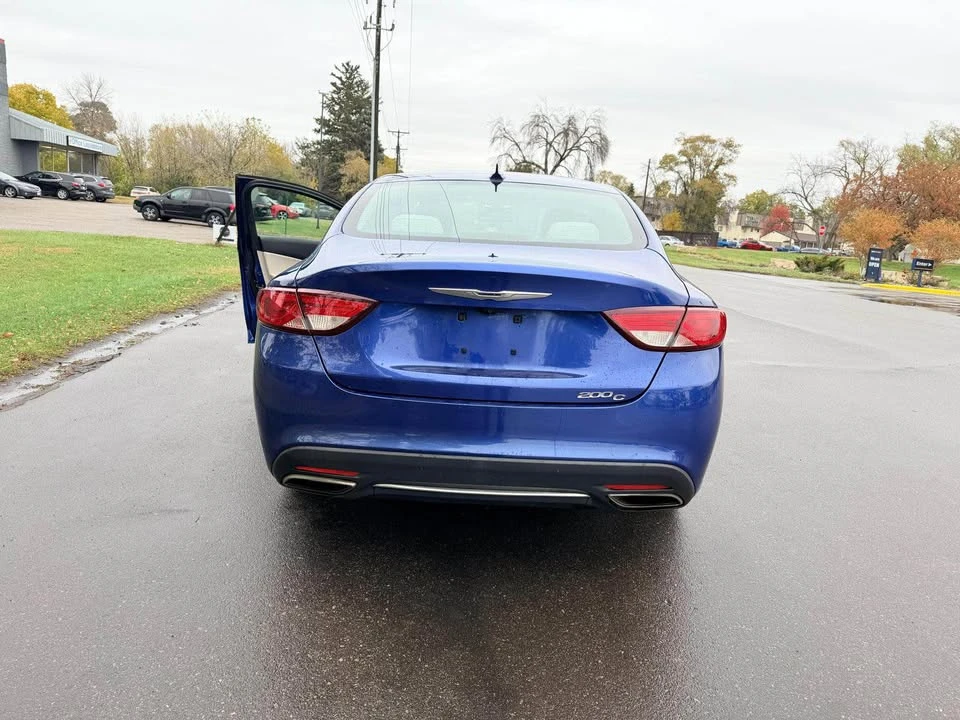 2015 Chrysler 200 - Image 2 of 12