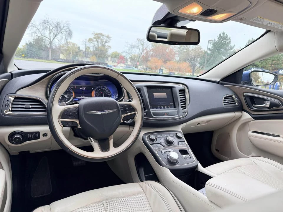2015 Chrysler 200 - Image 8 of 12
