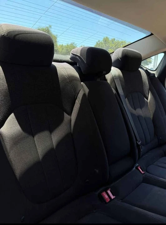 2015 Chrysler 200 - Image 6 of 13
