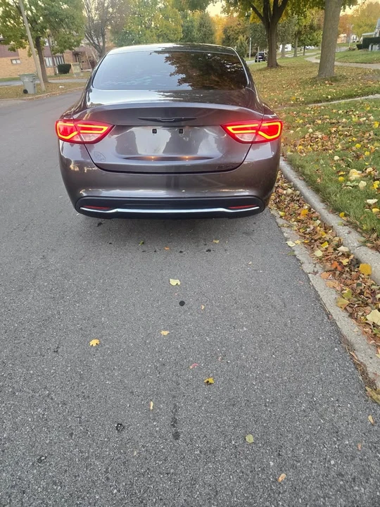 2015 Chrysler 200 - Image 2 of 5