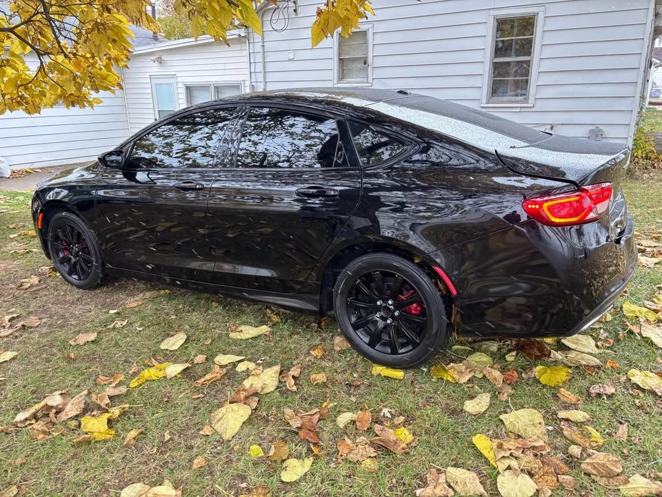 2015 Chrysler 200 - Image 2 of 6