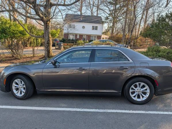 2015 Chrysler 300 (2005-2023) - Image 6 of 14