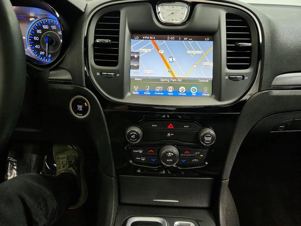 2015 Chrysler 300 (2005-2023) - Image 21 of 21