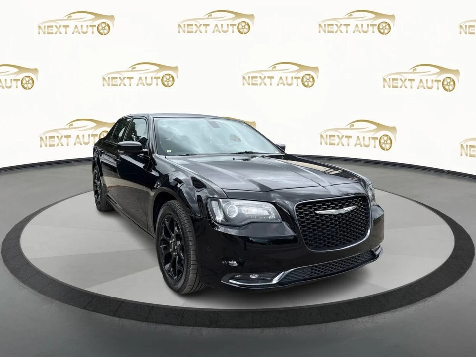 2015 Chrysler 300 (2005-2023) - Image 7 of 21