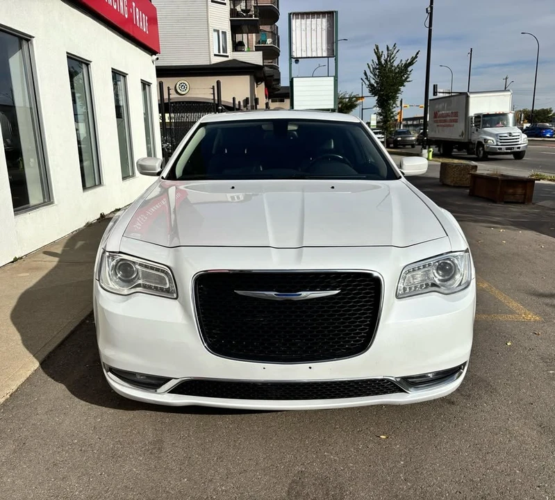2015 Chrysler 300 (2005-2023) - Image 2 of 20