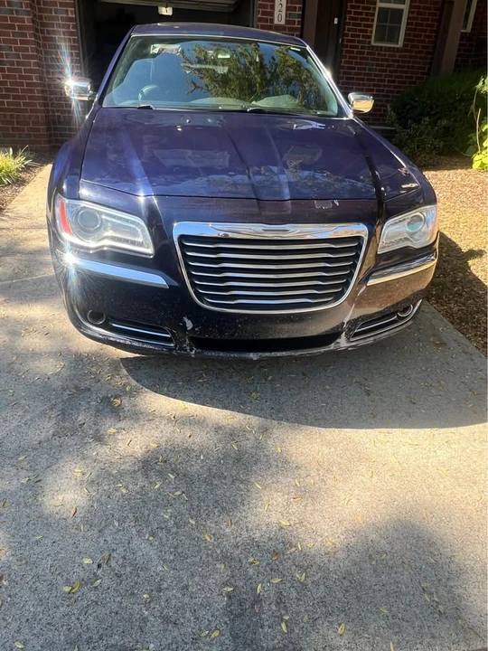 2015 Chrysler 300 (2005-2023) - Image 5 of 7