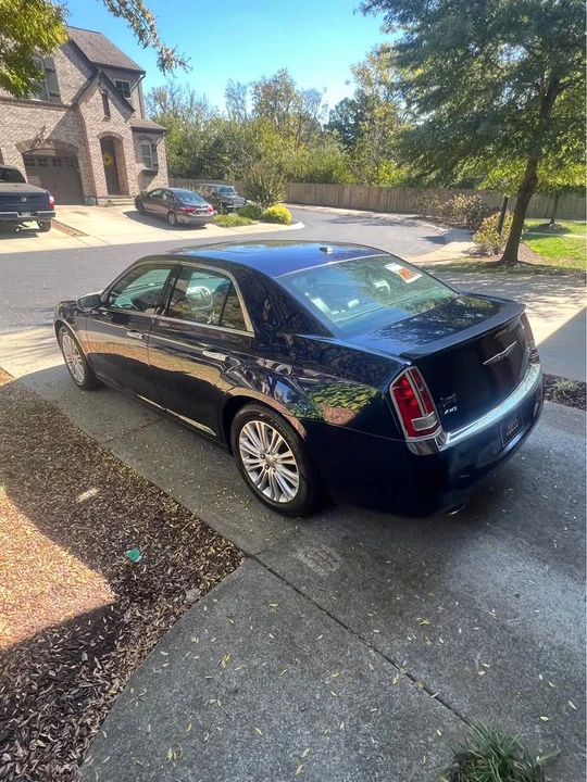 2015 Chrysler 300 (2005-2023) - Image 4 of 7