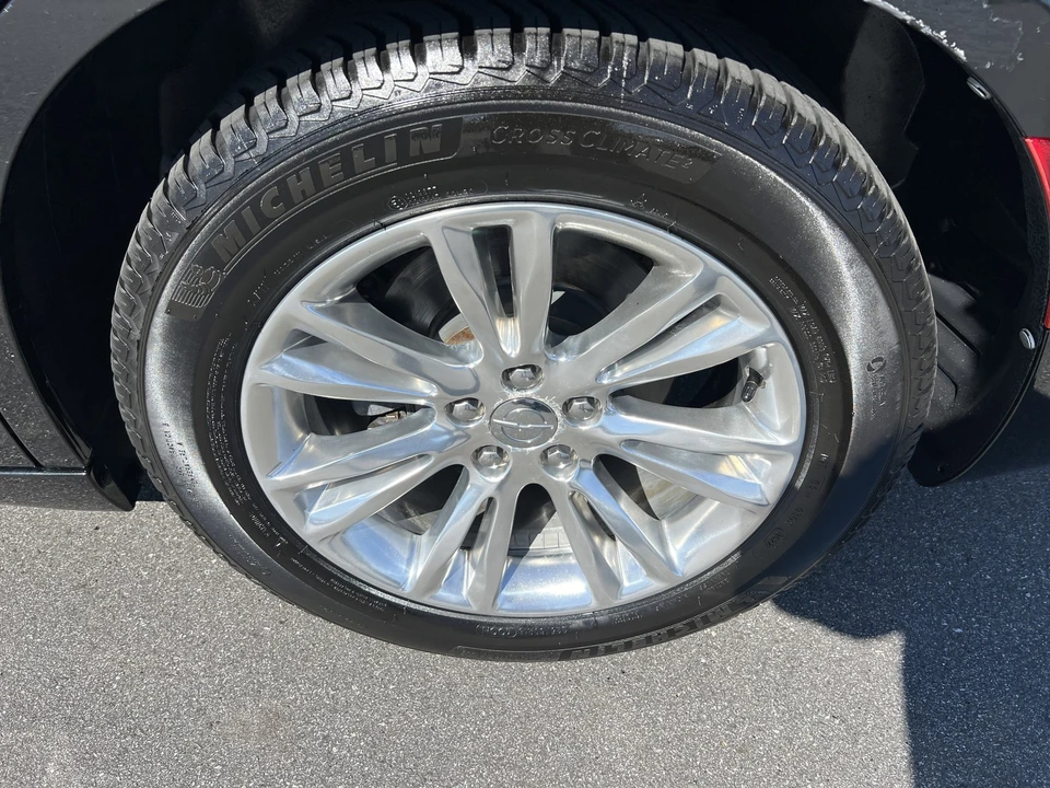2015 Chrysler 300 (2005-2023) - Image 8 of 21