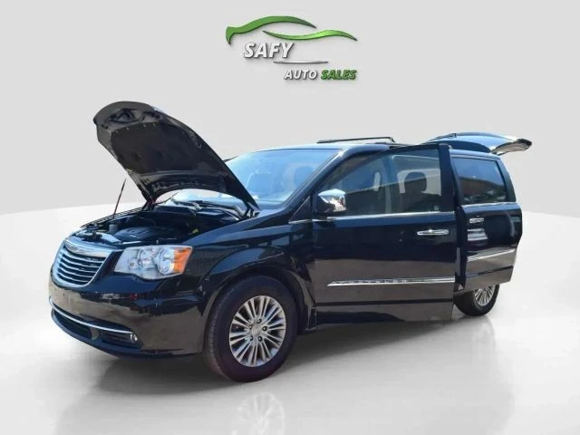 2015 Chrysler Town & Country - Image 16 of 21