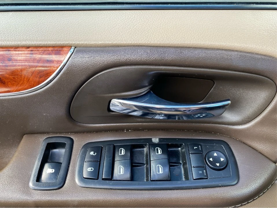 2015 Chrysler Town & Country - Image 19 of 20