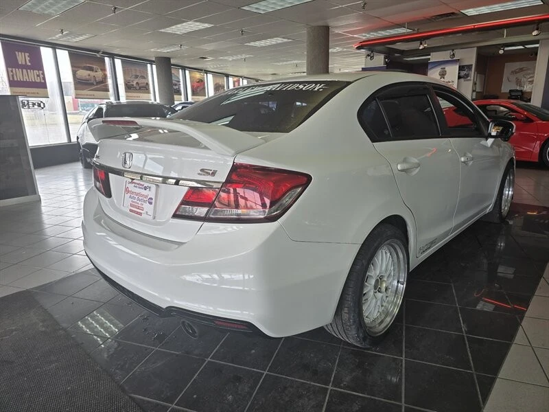 2015 Honda Civic Si 9th Gen - Image 4 of 4