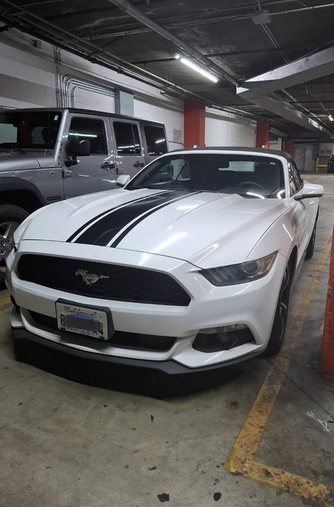 2015 Ford S550 Mustang - Image 2 of 24
