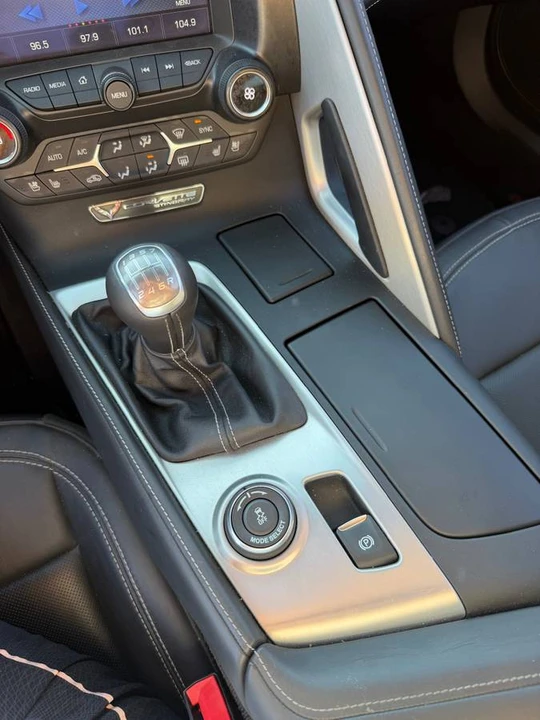 2015 Chevrolet Corvette C7 - Image 17 of 23