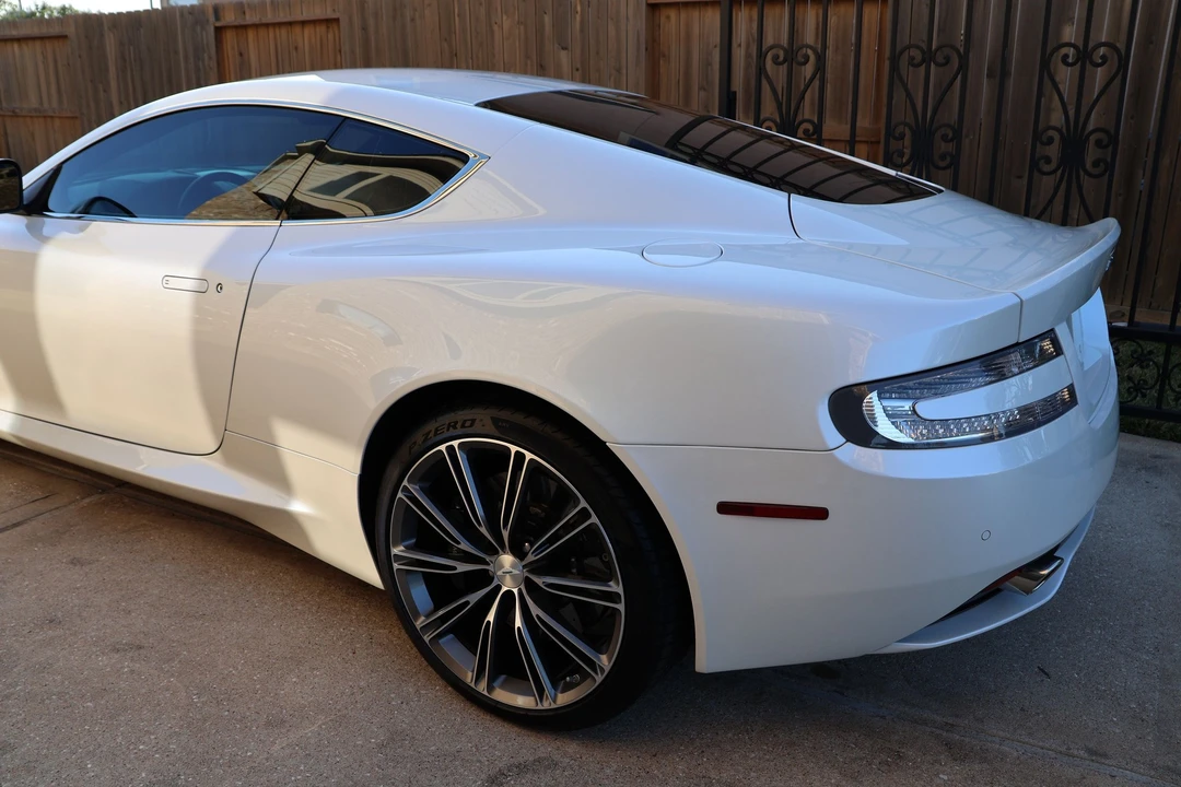 2015 Aston Martin DB9 - Image 20 of 22