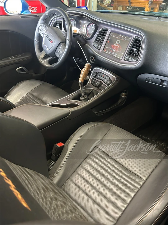 2015 Dodge Challenger 3rd Gen - Image 3 of 10