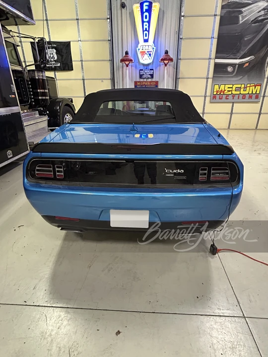 2015 Dodge Challenger 3rd Gen - Image 5 of 10