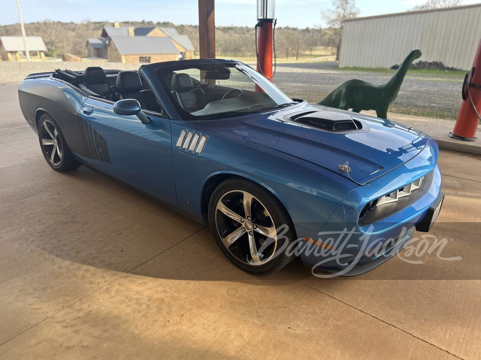 2015 Dodge Challenger 3rd Gen - Image 4 of 10