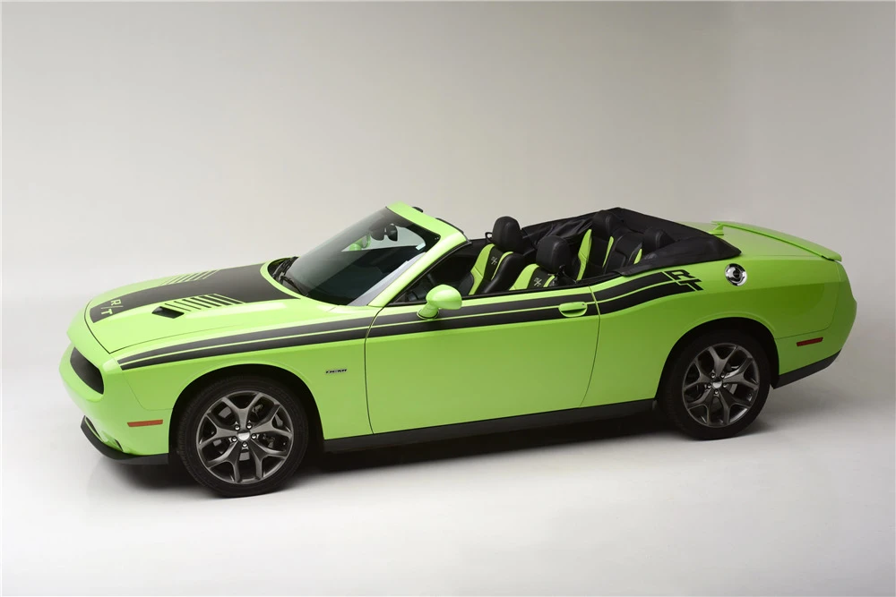 2015 Dodge Challenger 3rd Gen - Image 15 of 16