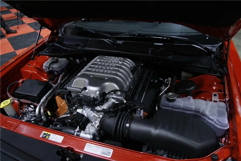 2015 Dodge Challenger SRT Hellcat 3rd Gen - Image 3 of 4