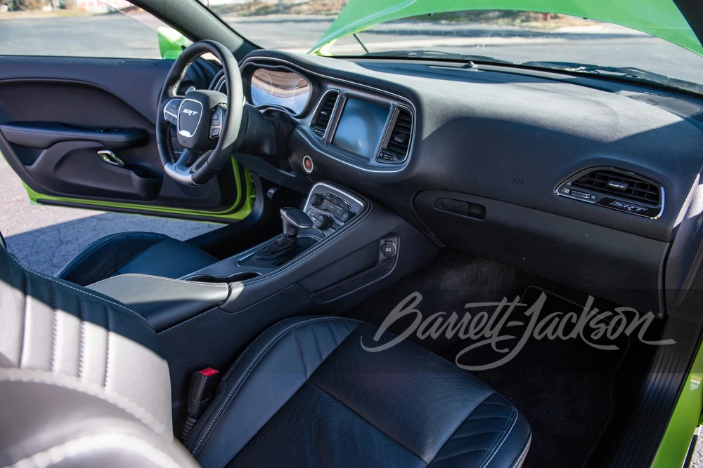 2015 Dodge Challenger SRT Hellcat 3rd Gen - Image 3 of 11