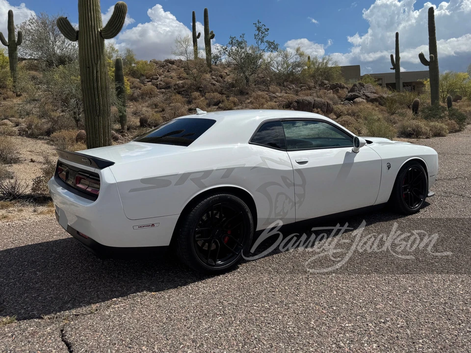 2015 Dodge Challenger SRT Hellcat 3rd Gen - Image 20 of 24