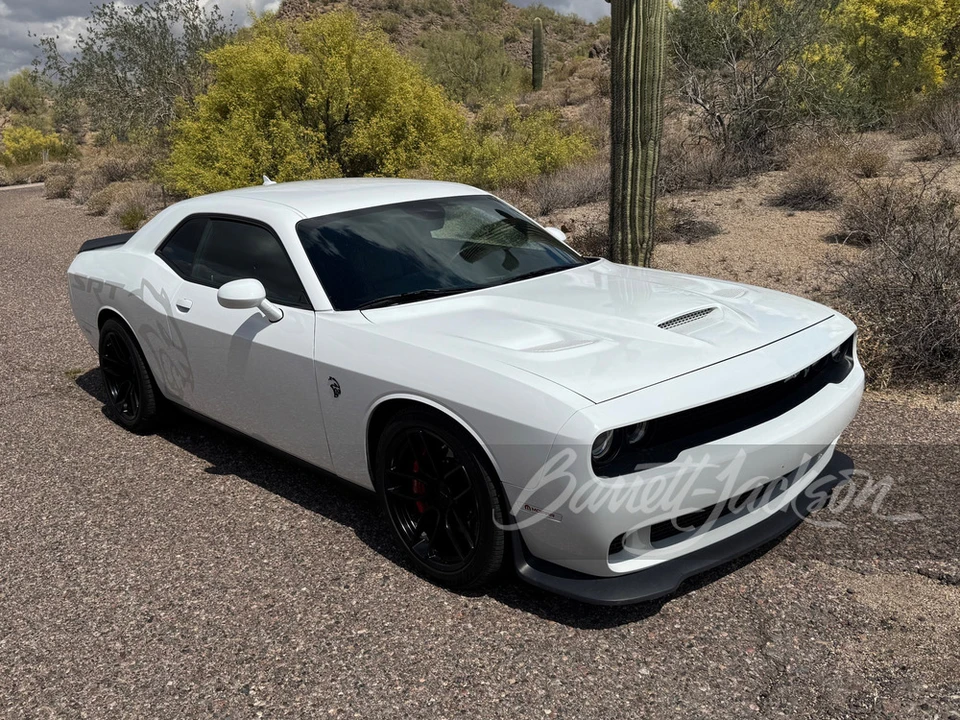 2015 Dodge Challenger SRT Hellcat 3rd Gen - Image 22 of 24