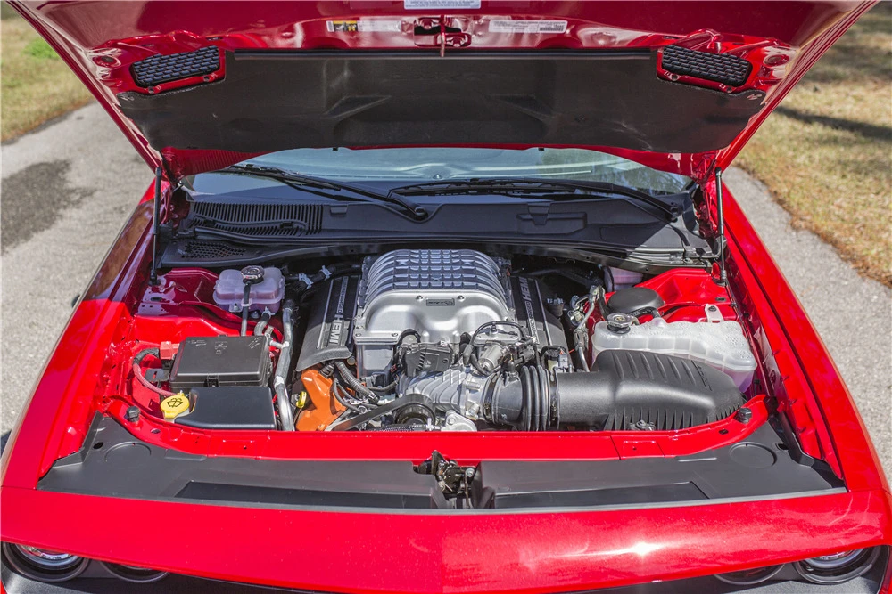 2015 Dodge Challenger SRT Hellcat 3rd Gen - Image 3 of 6