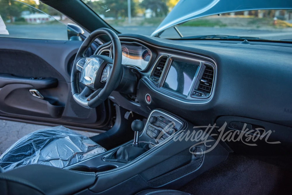 2015 Dodge Challenger SRT Hellcat 3rd Gen - Image 3 of 8