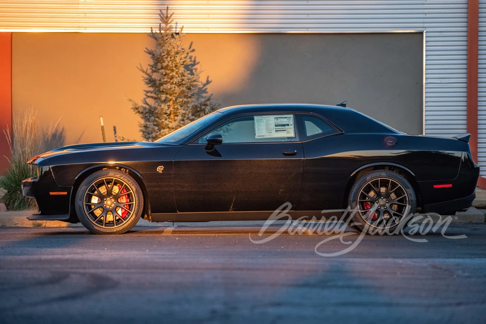 2015 Dodge Challenger SRT Hellcat 3rd Gen - Image 8 of 8