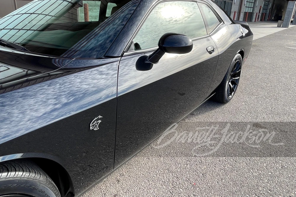 2015 Dodge Challenger SRT Hellcat 3rd Gen - Image 4 of 10