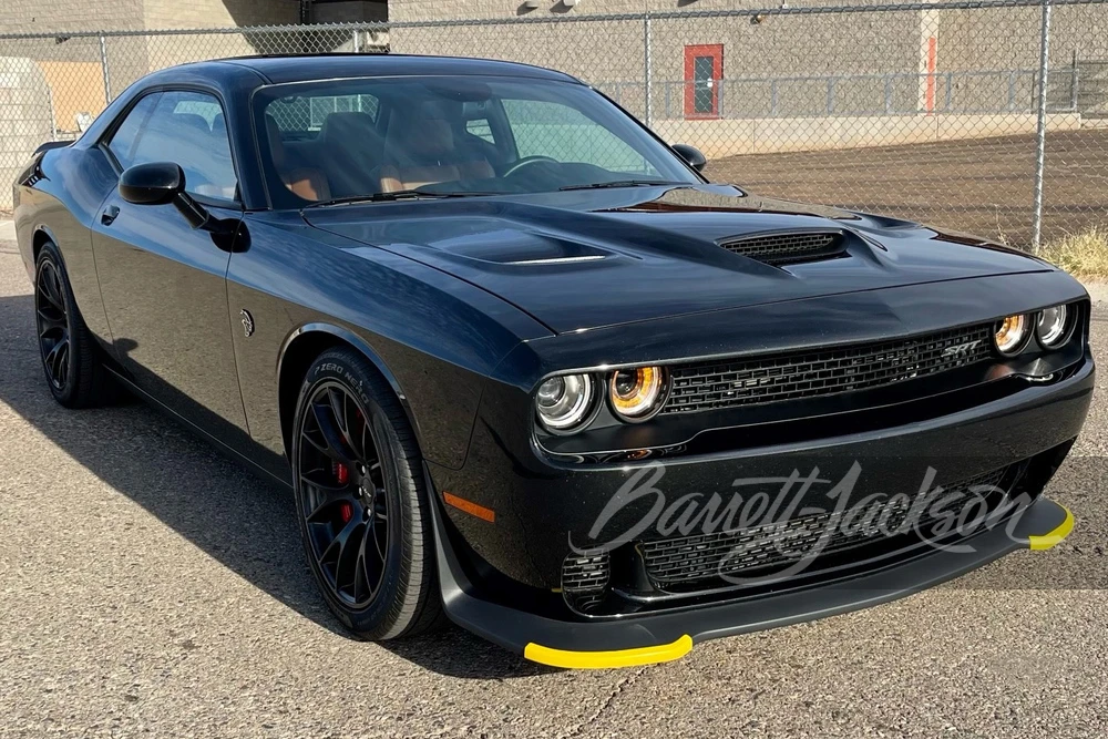 2015 Dodge Challenger SRT Hellcat 3rd Gen - Image 7 of 10