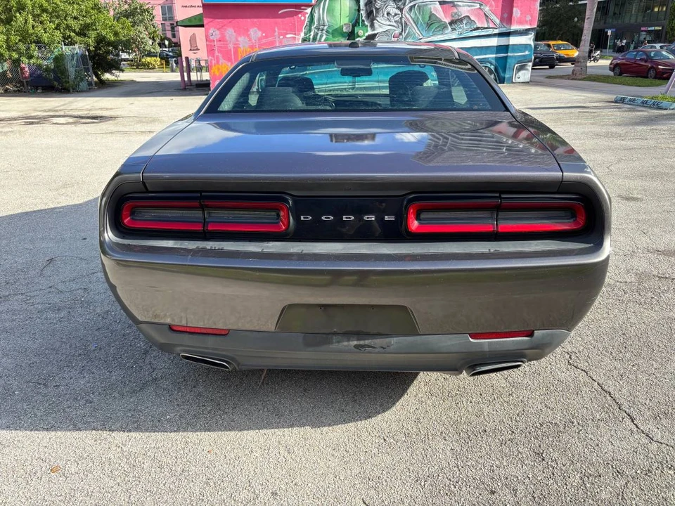 2015 Dodge Challenger 3rd Gen - Image 4 of 12