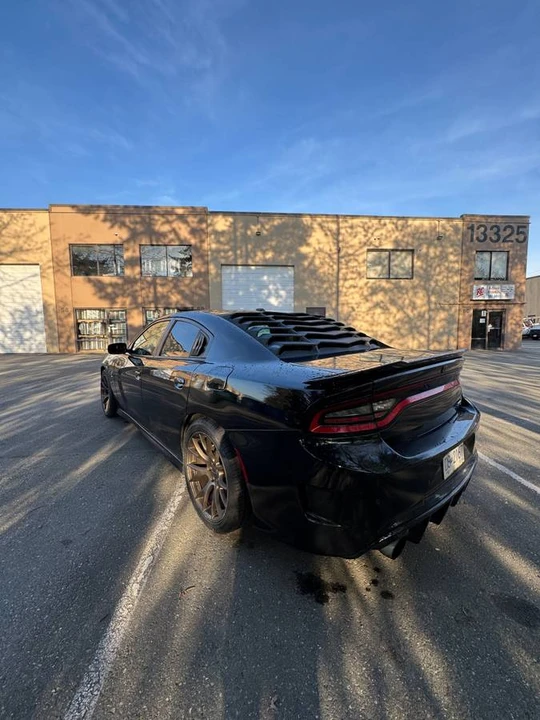 2015 Dodge Charger SRT Hellcat 7th Gen - Image 7 of 17