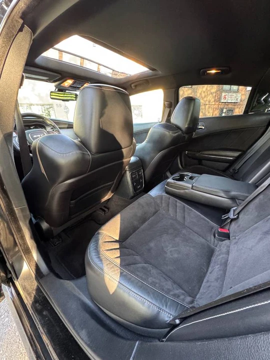 2015 Dodge Charger SRT Hellcat 7th Gen - Image 14 of 17