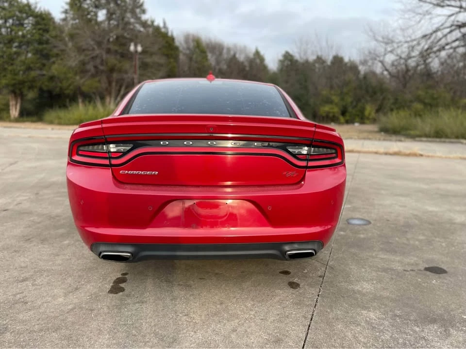 2015 Dodge Charger 7th Gen - Image 5 of 10