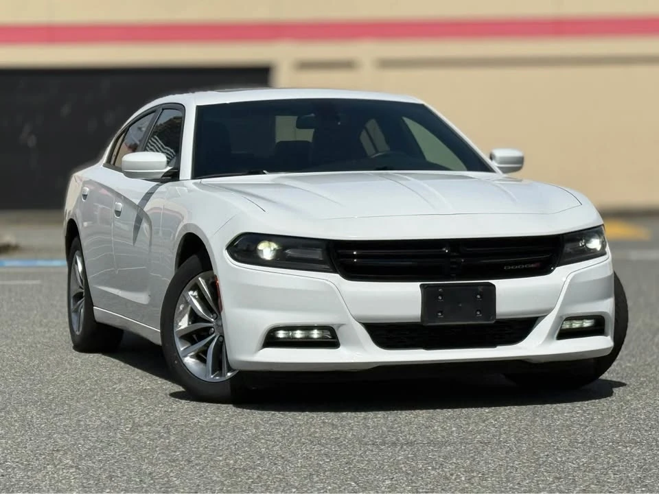 2015 Dodge Charger 7th Gen - Image 2 of 8