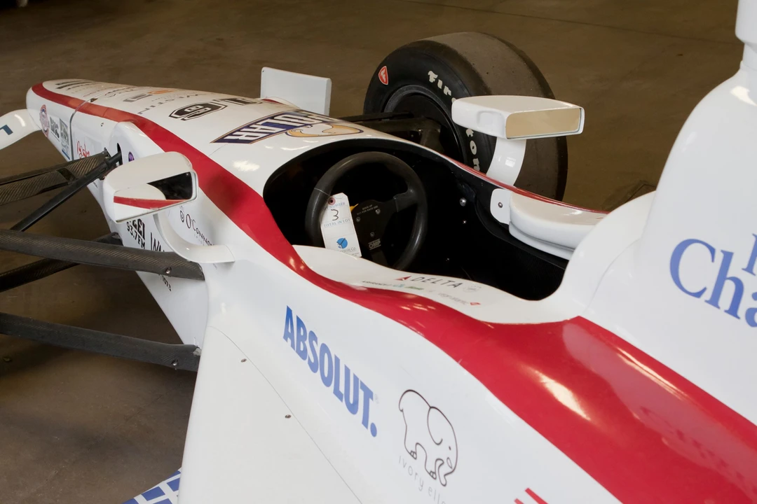 2015 Dallara - Image 18 of 18