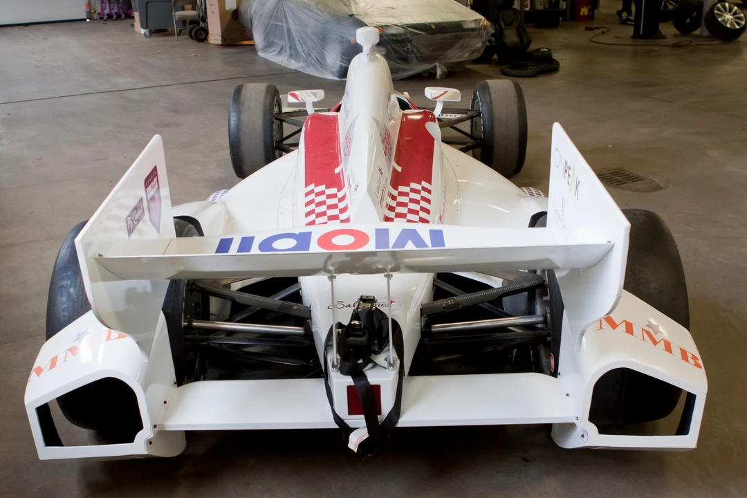 2015 Dallara - Image 10 of 18