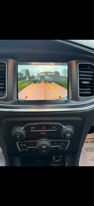 2015 Dodge Charger 7th Gen - Image 13 of 17