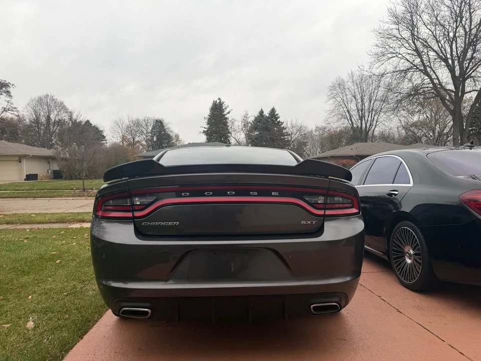 2015 Dodge Charger 7th Gen - Image 5 of 17