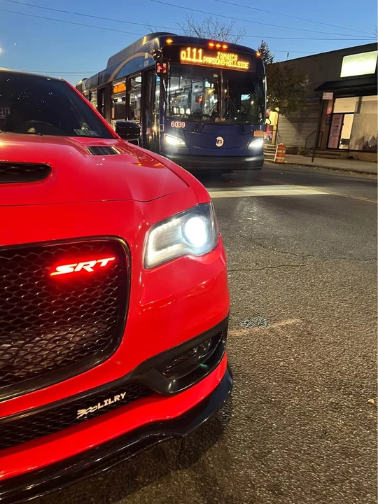2015 Chrysler 300 (2005-2023) - Image 2 of 3