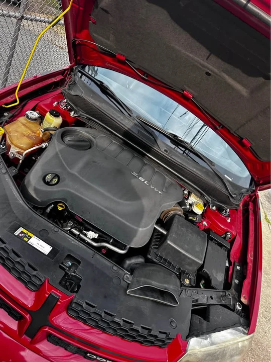 2015 Dodge Avenger Sedan - Image 10 of 11