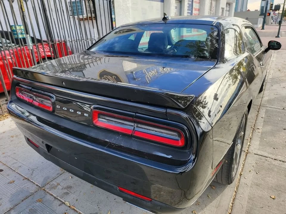2015 Dodge Challenger 3rd Gen - Image 7 of 15