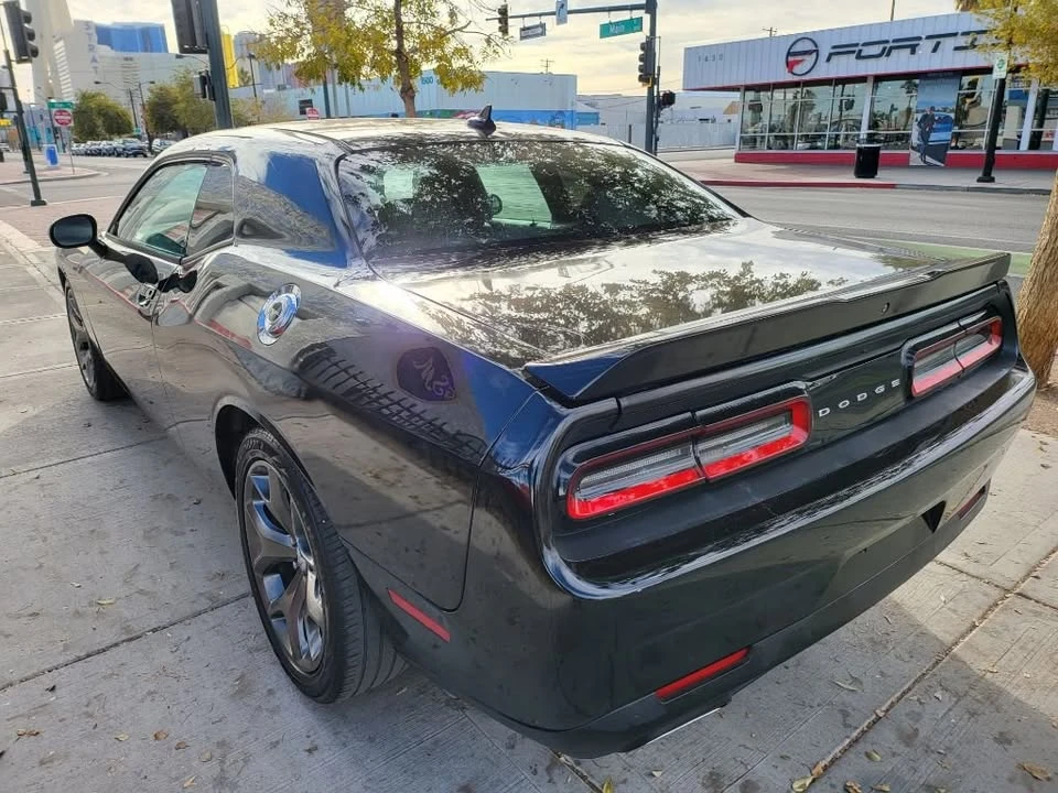 2015 Dodge Challenger 3rd Gen - Image 3 of 15