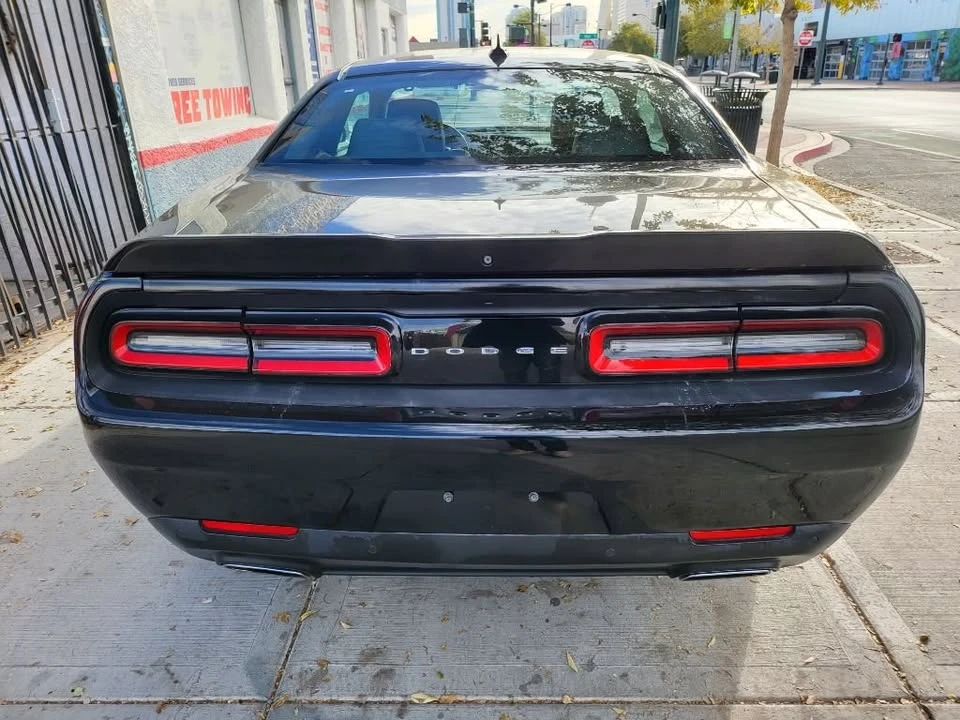 2015 Dodge Challenger 3rd Gen - Image 8 of 15