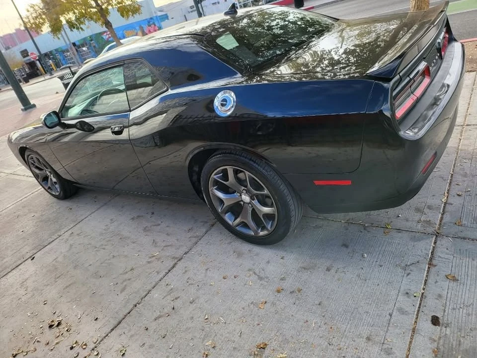 2015 Dodge Challenger 3rd Gen - Image 11 of 15