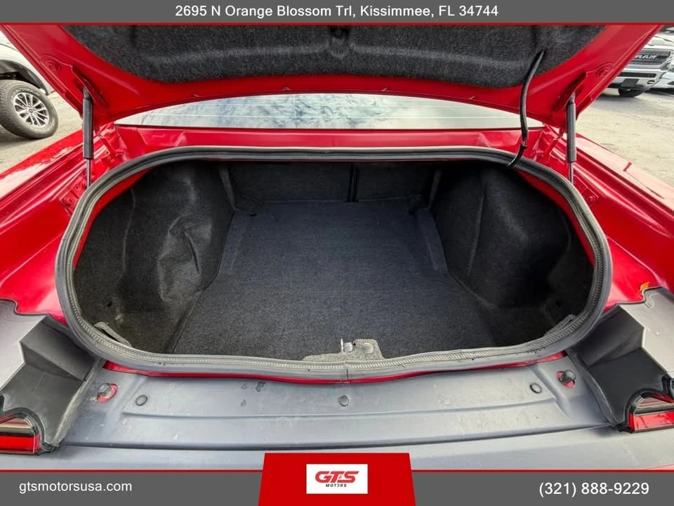 2015 Dodge Challenger 3rd Gen - Image 7 of 9
