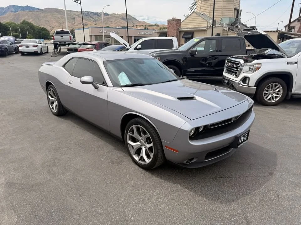 2015 Dodge Challenger 3rd Gen - Image 5 of 9