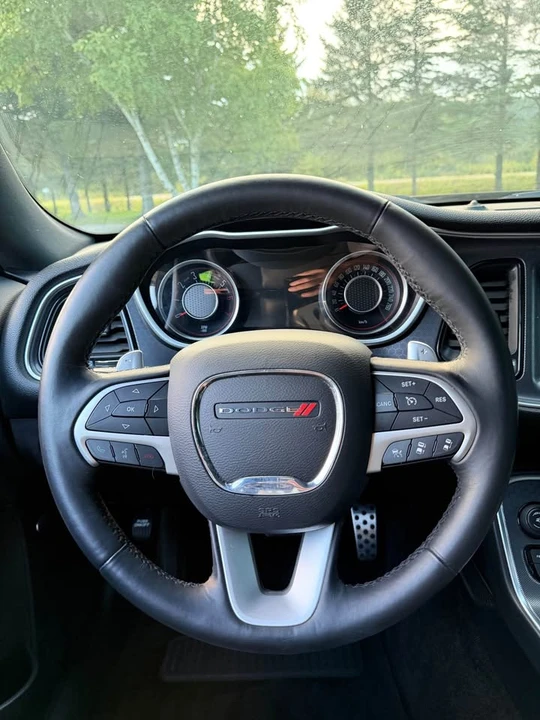 2015 Dodge Challenger 3rd Gen - Image 16 of 20