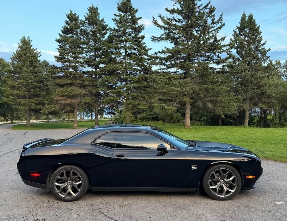2015 Dodge Challenger 3rd Gen - Image 9 of 20